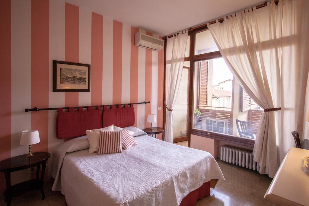 A Teatro Otel Floransa Dış mekan fotoğraf