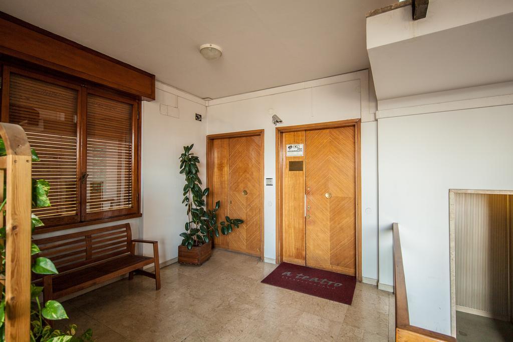 A Teatro Otel Floransa Dış mekan fotoğraf