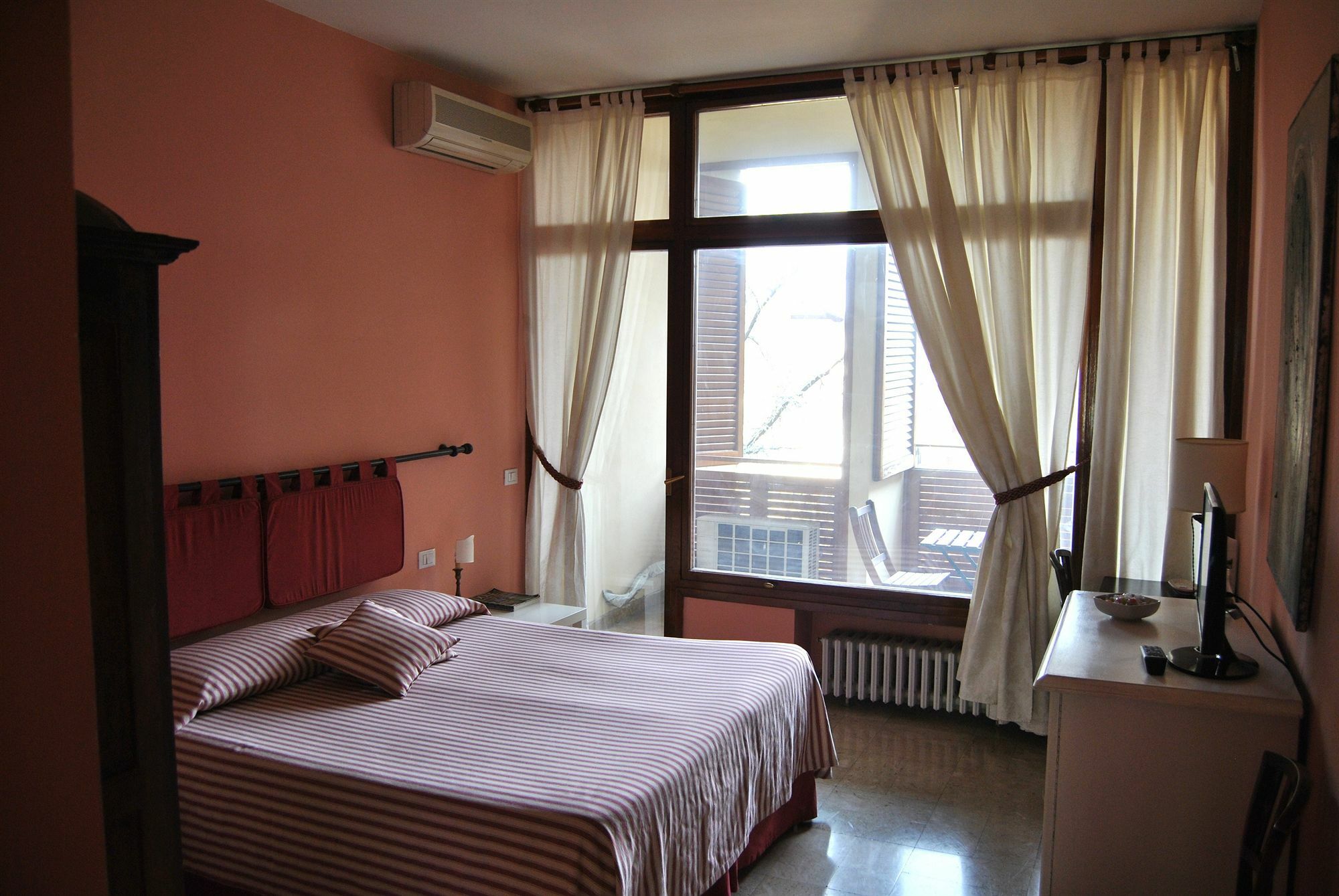 A Teatro Otel Floransa Dış mekan fotoğraf